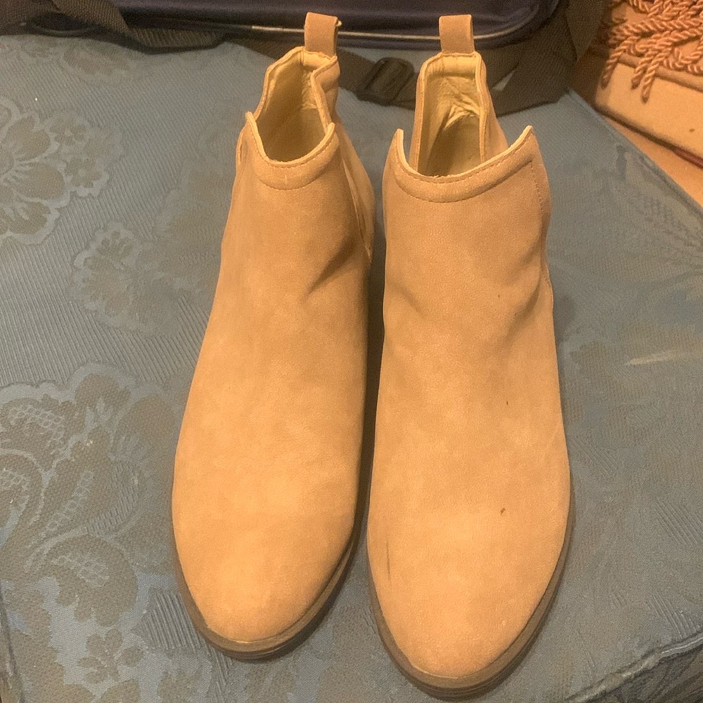 Jambu ankle boots beige tan size 10 cowgirl
